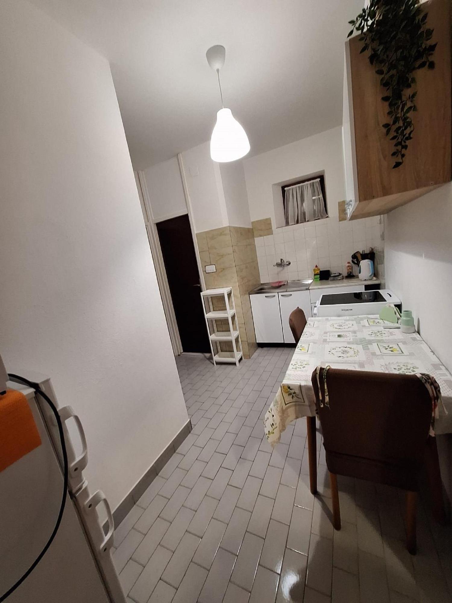 Apartments Dalmatin Жуляна Экстерьер фото